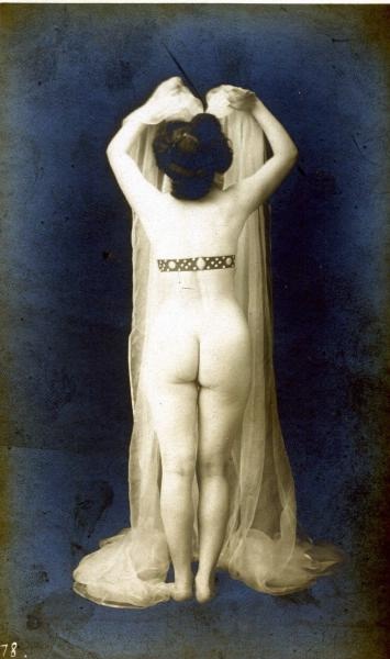 Обнаженная женщина, 1900-е