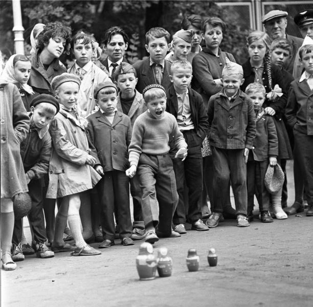 Дети в сквере, 1966 год, г. Ленинград