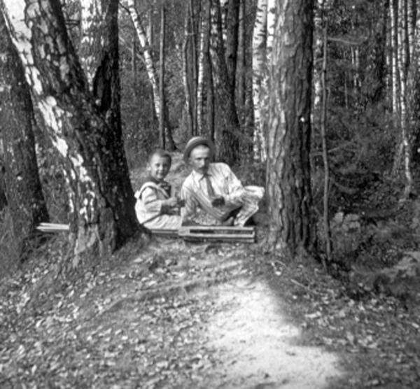 В лесу, 1910-е