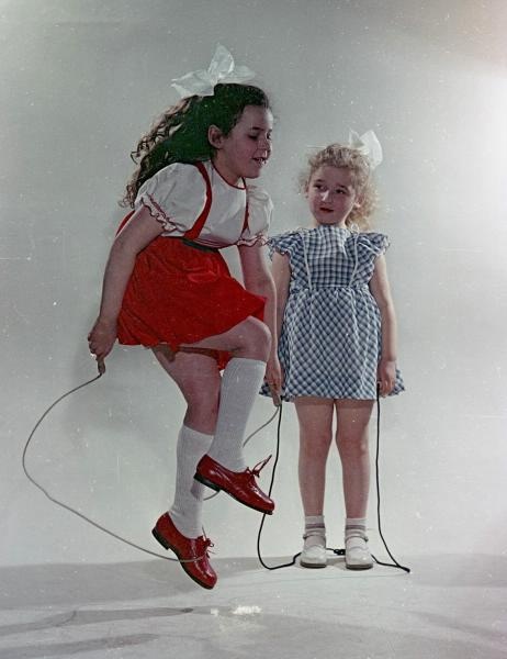 Демонстрация моделей детской одежды, 1950 - 1958, г. Москва