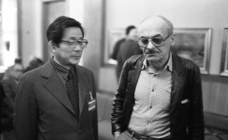 Кэндзабуро Оэ, Булат Окуджава, 3 января 1987 - 31 марта 1987, г. Москва
