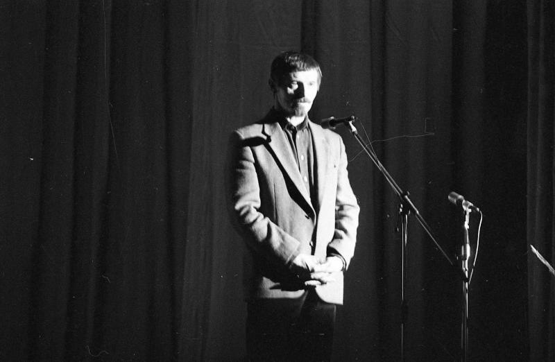 Скульптор Вячеслав Клыков на вечере в Доме Ученых, посвященному Сергию Радонежскому, май 1987, г. Москва