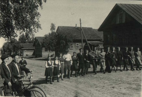 Выходной день в деревне, 1949 год, Вологодская обл., Череповецкий р-н