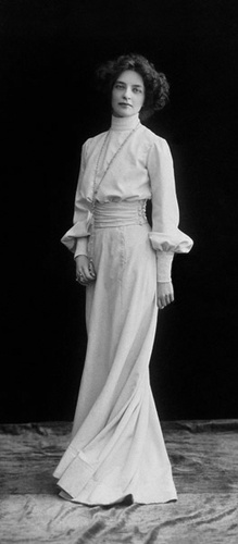Зинаида Гиппиус, 1904 год
