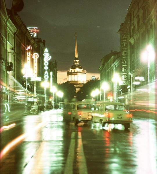 Невский проспект поздним вечером, октябрь 1966, г. Ленинград