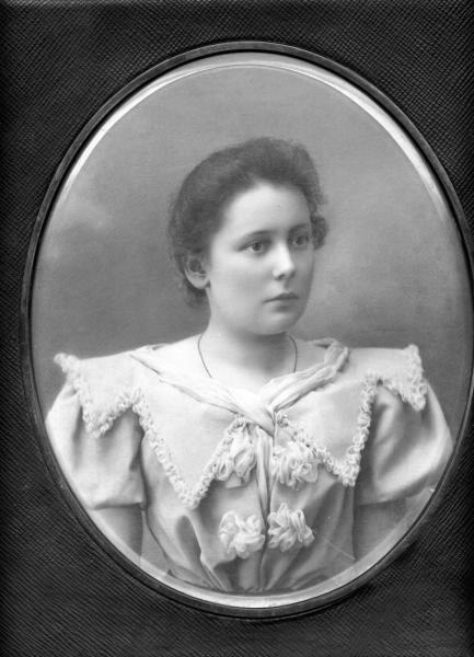 Портрет дамы, 1892 год, г. Санкт-Петербург