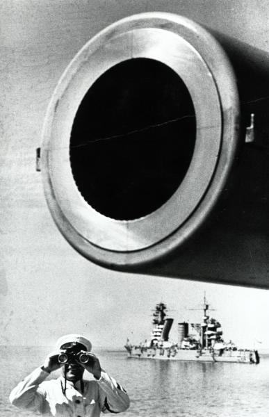 На страже, 1936 год. Выставки: «Балтфлот не подведет»,&nbsp;&nbsp;«Страшная сила»&nbsp;и&nbsp;«10 лучших фотографий Якова Халипа» с этой фотографией.