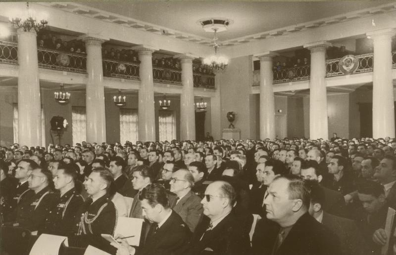 Участники встречи на Эльбе. Выступление. Заседание, 9 - 18 мая 1955, г. Москва