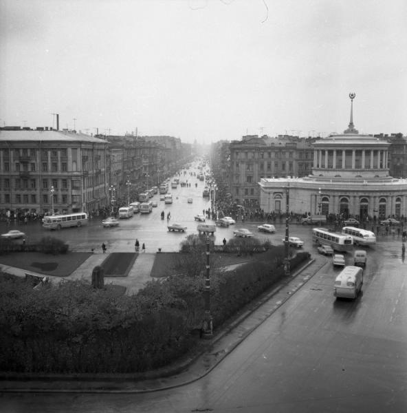 Невский проспект с площади Восстания, 1960-е, г. Ленинград