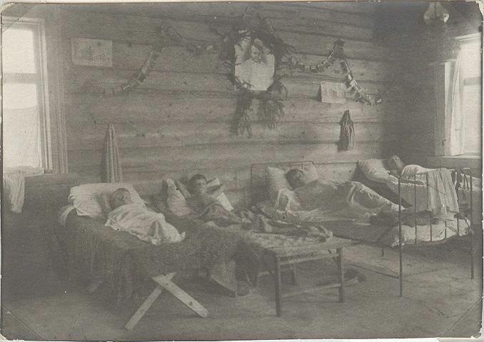 В детском саду, 1920-е