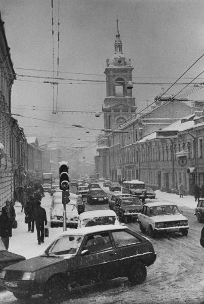Пятницкая улица, февраль 1994, г. Москва