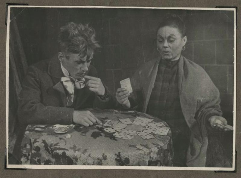 Сцена из спектакля. №2, 1930-е
