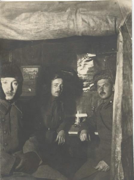 Снимок на память, 1917 год