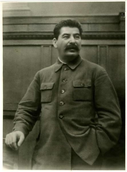 Иосиф Сталин, 1937 год, г. Москва. Видеовыставка «Михаил Громов» с этой фотографией.&nbsp;