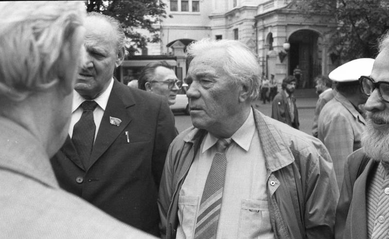 Виктор Астафьев, 24 - 28 июня 1986, г. Москва. Предположительно, последний – Восьмой съезд писателей СССР в 1986 году.