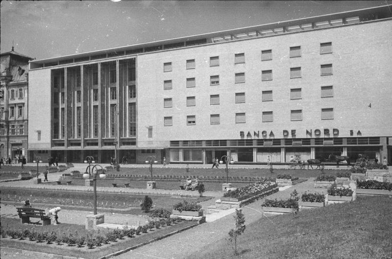 Здание банка, 2 августа 1940 - 31 декабря 1940, Молдавская ССР, Северная Буковина, г. Черновицы