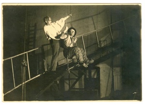 Театр имени Всеволода Мейерхольда. Сцена из спектакля «Лес», 1924 год, г. Москва. Видеовыставка «Мейерхольд» с этой фотографией.&nbsp;