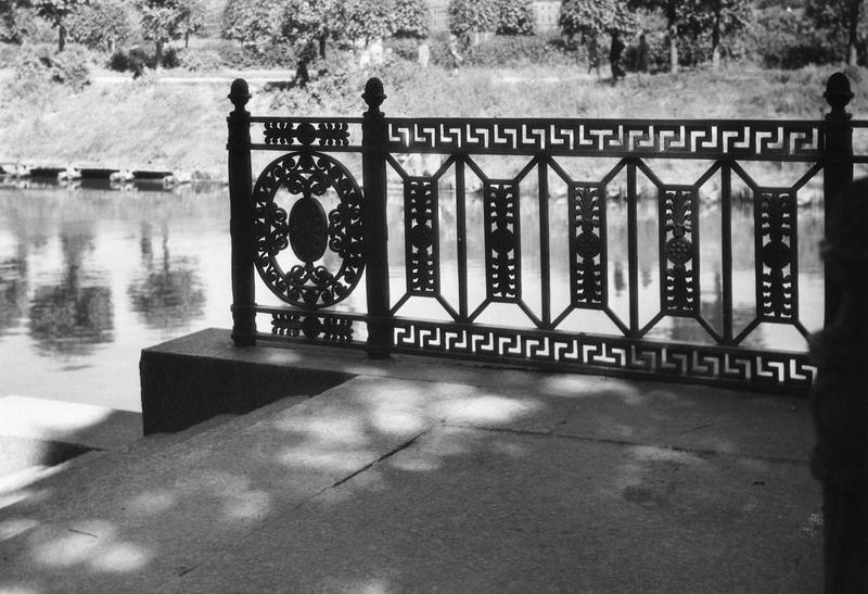 Решетка павильона-пристани в саду Михайловского дворца, 1946 - 1949, г. Ленинград
