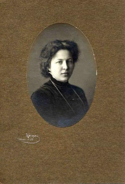 Женский портрет, 1912 - 1913, г. Санкт-Петербург