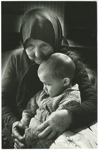 «Бабушка Марина», 1969 год. Выставка «Бабушки и дедушки: опыт, мудрость и любовь» с этим снимком.