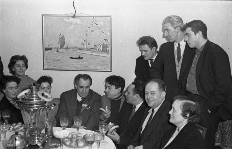 Валентин Катаев, Борис Полевой и сотрудники редакции журнала «Юность», 1961 год, г. Москва